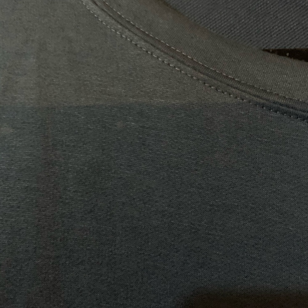 Light Sweatshirt - Picture 2 of 4